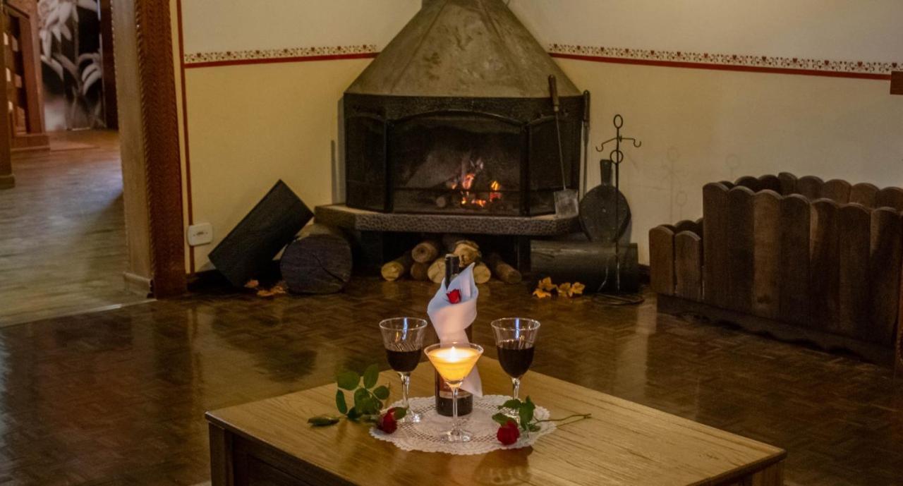Hotel Tirol Treze Tilias Luaran gambar