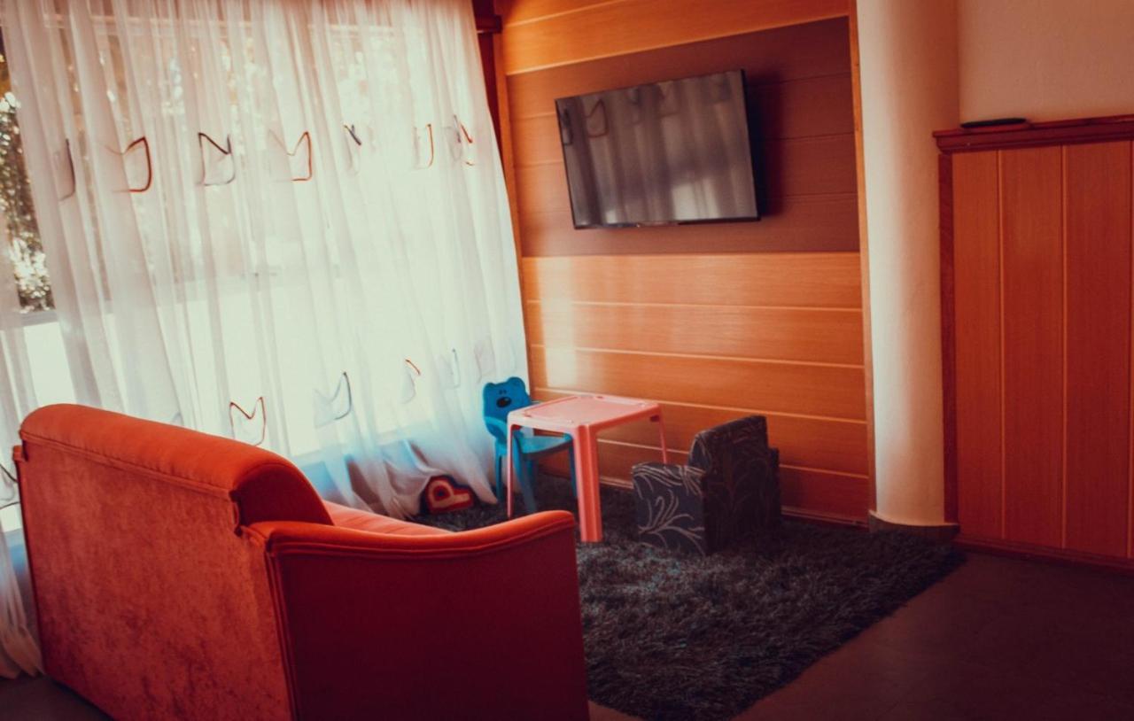 Hotel Tirol Treze Tilias Luaran gambar
