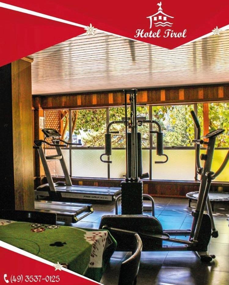 Hotel Tirol Treze Tilias Luaran gambar