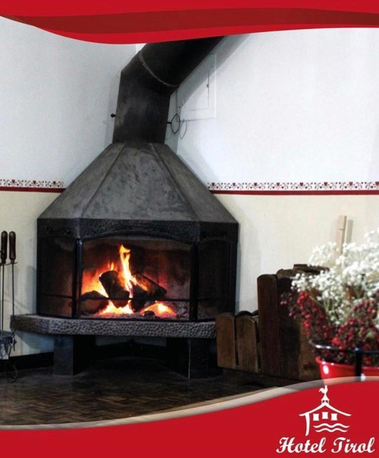 Hotel Tirol Treze Tilias Luaran gambar